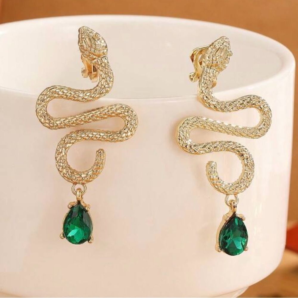 Gothic Vintage inspired Earrings Clip On, Gold Snake Green Jewel accent … - Picture 3 of 3